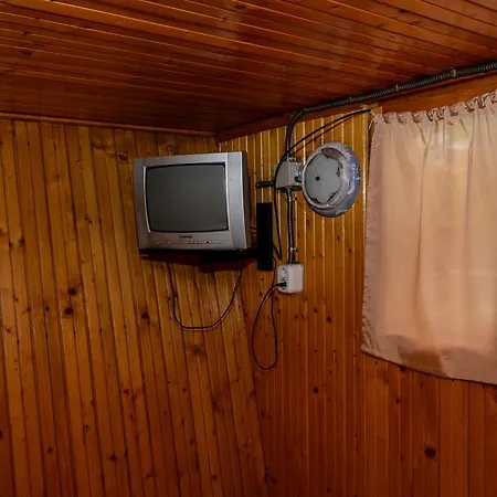 Camping Robinson Country Club Oradea Room photo